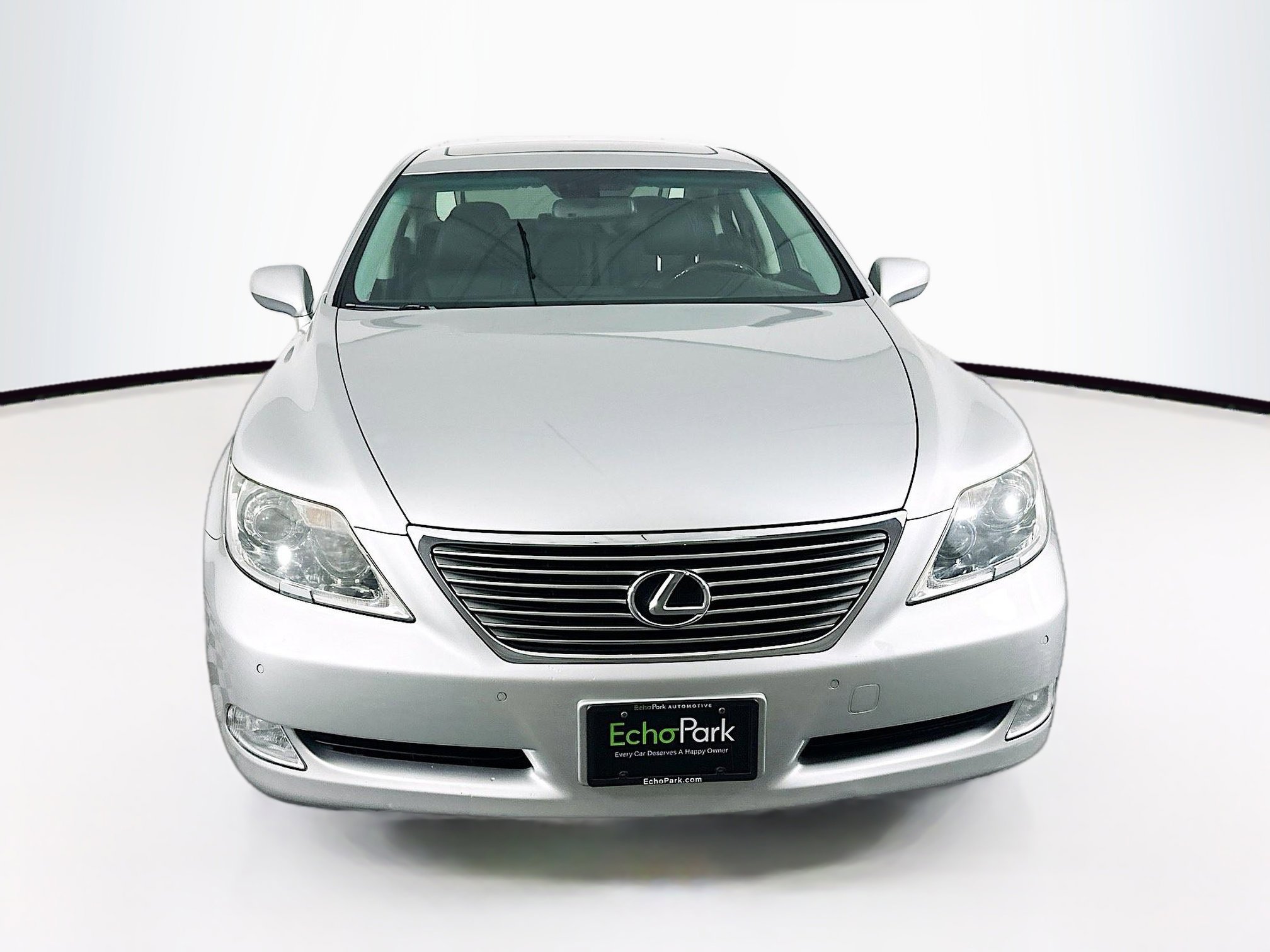 Used 2009 Lexus LS 460 RWD image 2