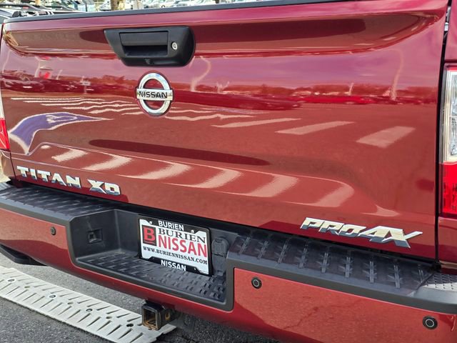 Used 2019 Nissan Titan PRO-4X w/ Pro-4x Utility Package image 17