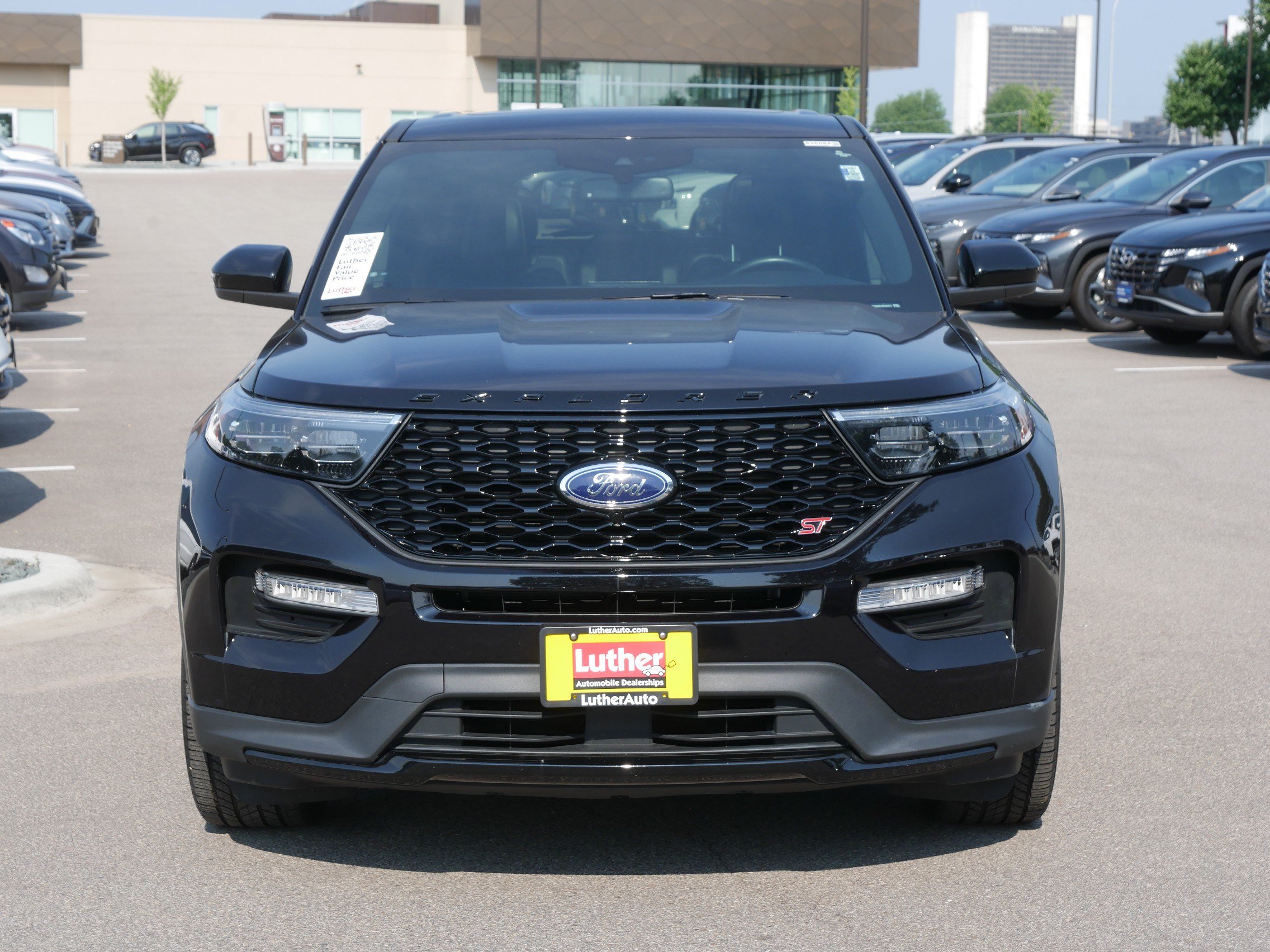 Used 2022 Ford Explorer ST w/ ST Street Pack AWD/4WD image 2