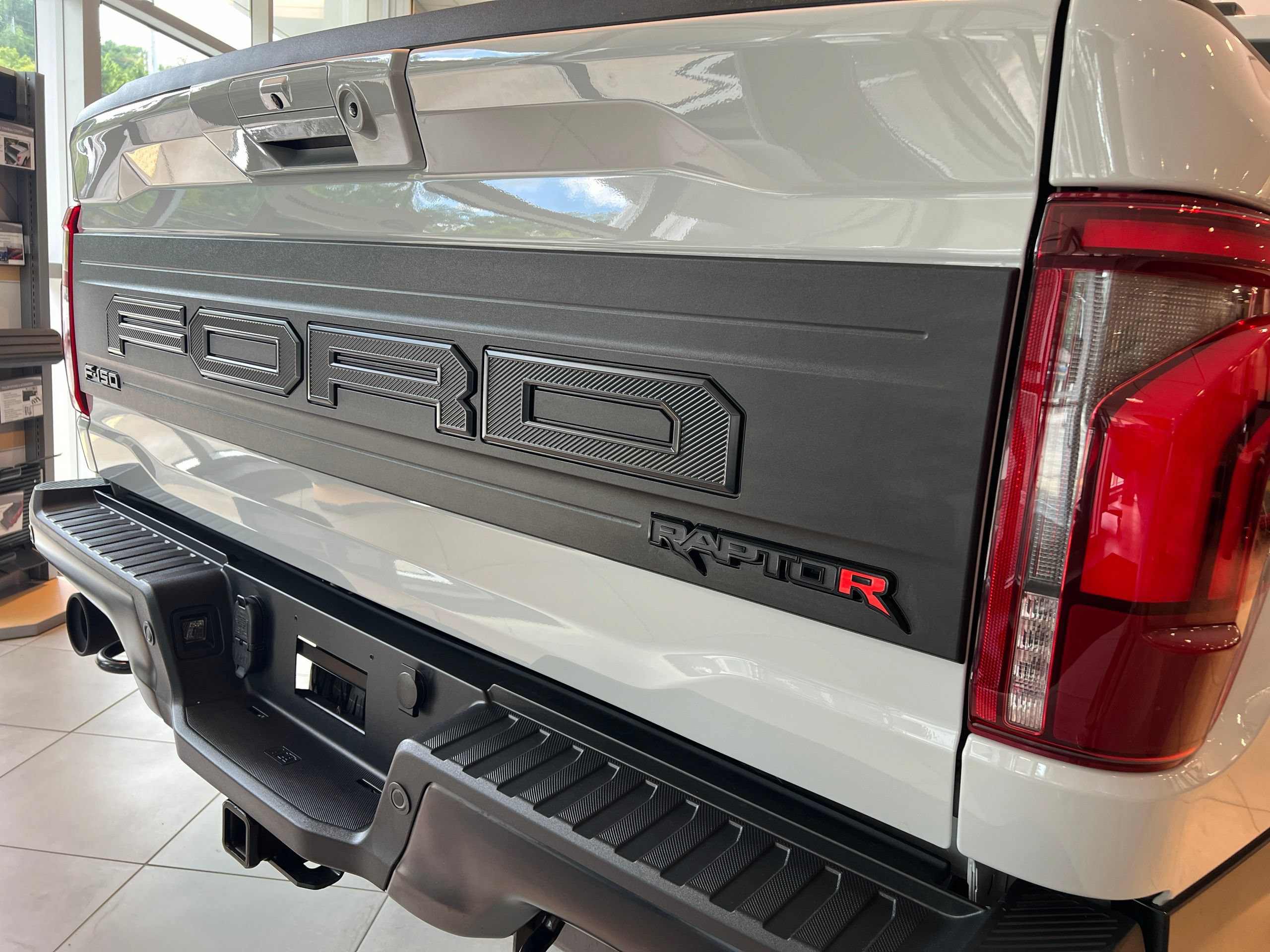 New 2026 Ford F150 Raptor w/ Equipment Group 803A Raptor R AWD/4WD image 4