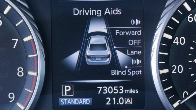 Used 2023 INFINITI Q50 Luxe w/ Cargo Package image 16