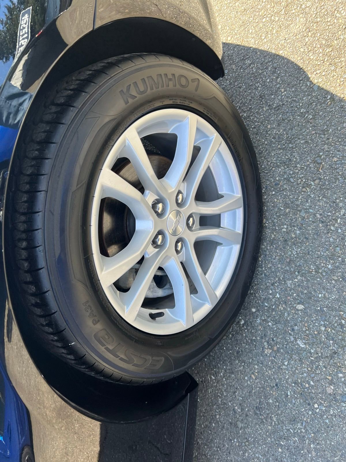 Used 2015 Chevrolet Camaro LS RWD image 11