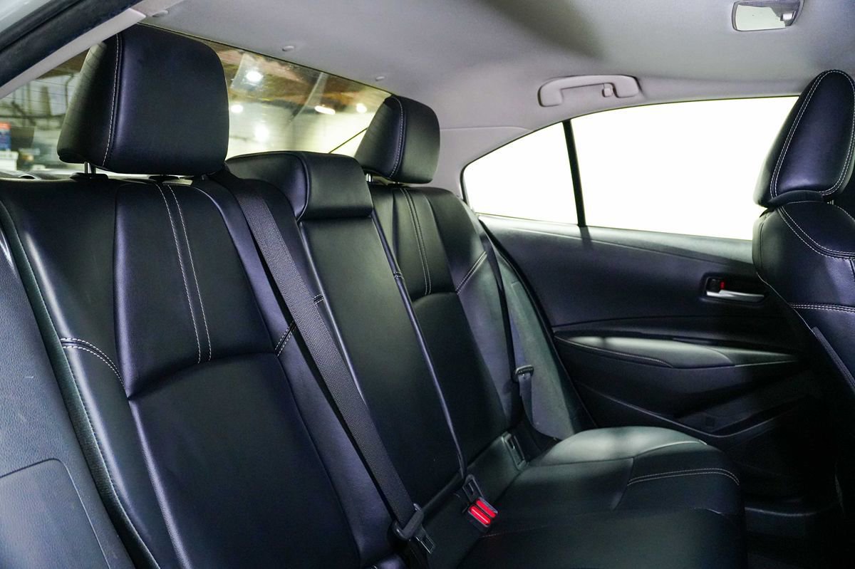 Used 2022 Toyota Corolla XLE FWD image 24