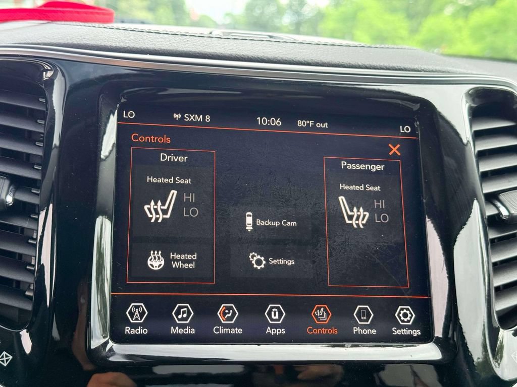 Used 2019 Jeep Cherokee Limited AWD/4WD image 23