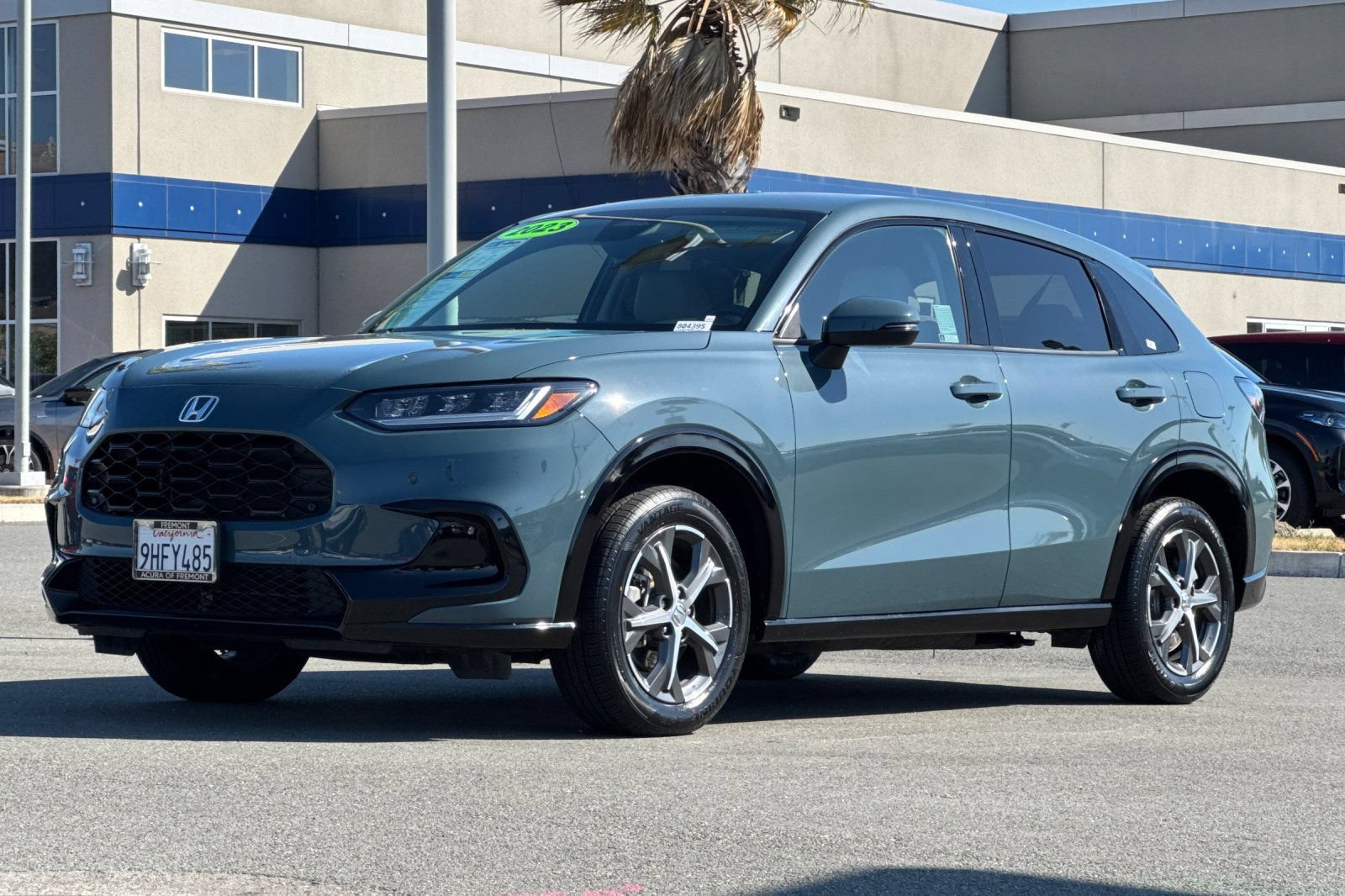 Used 2023 Honda HR-V EX-L image 8