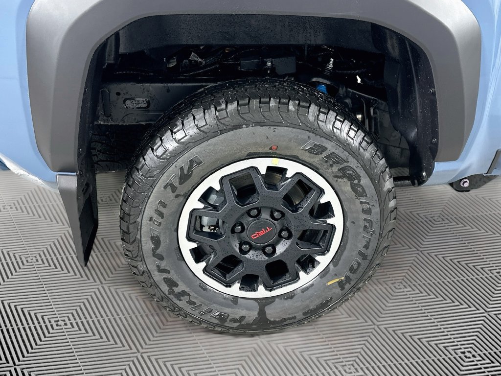New 2026 Toyota Tacoma TRD Off-Road AWD/4WD image 16