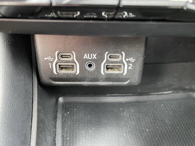 Used 2024 Dodge Durango GT image 21