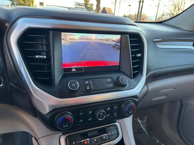 Used 2023 GMC Acadia SLE w/ Driver Convenience Package image 21