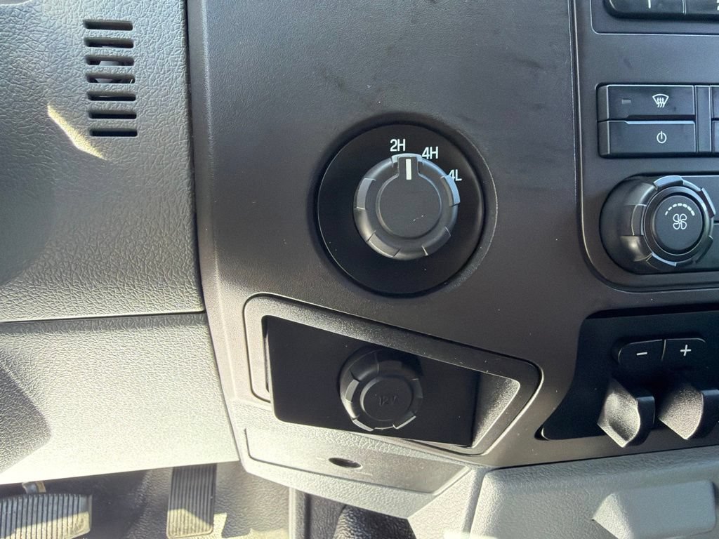 Used 2014 Ford F450 XL w/ Power Equipment Group AWD/4WD image 26