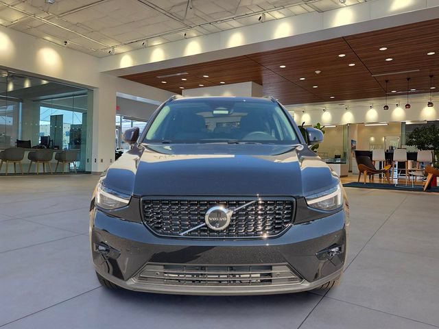 New 2026 Volvo XC40 B5 Ultra w/ Protection Package Premier AWD/4WD image 6