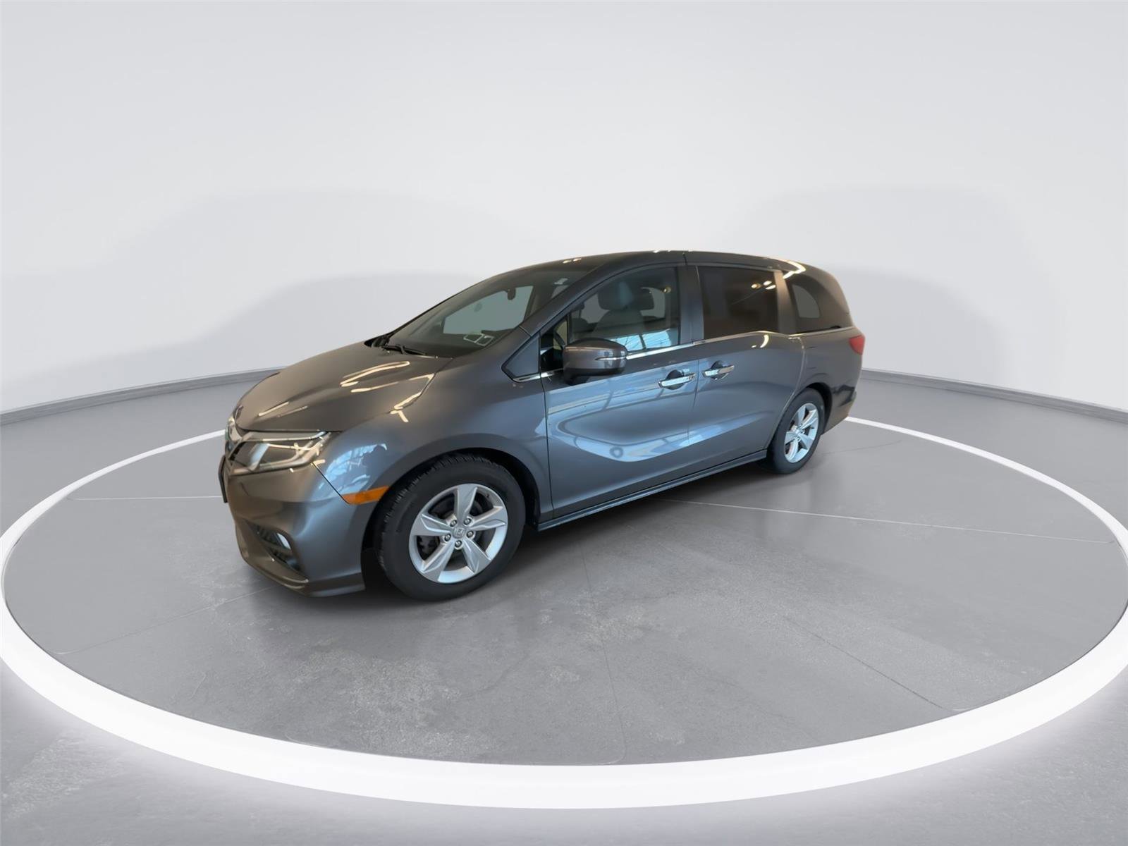 Used 2019 Honda Odyssey EX image 3