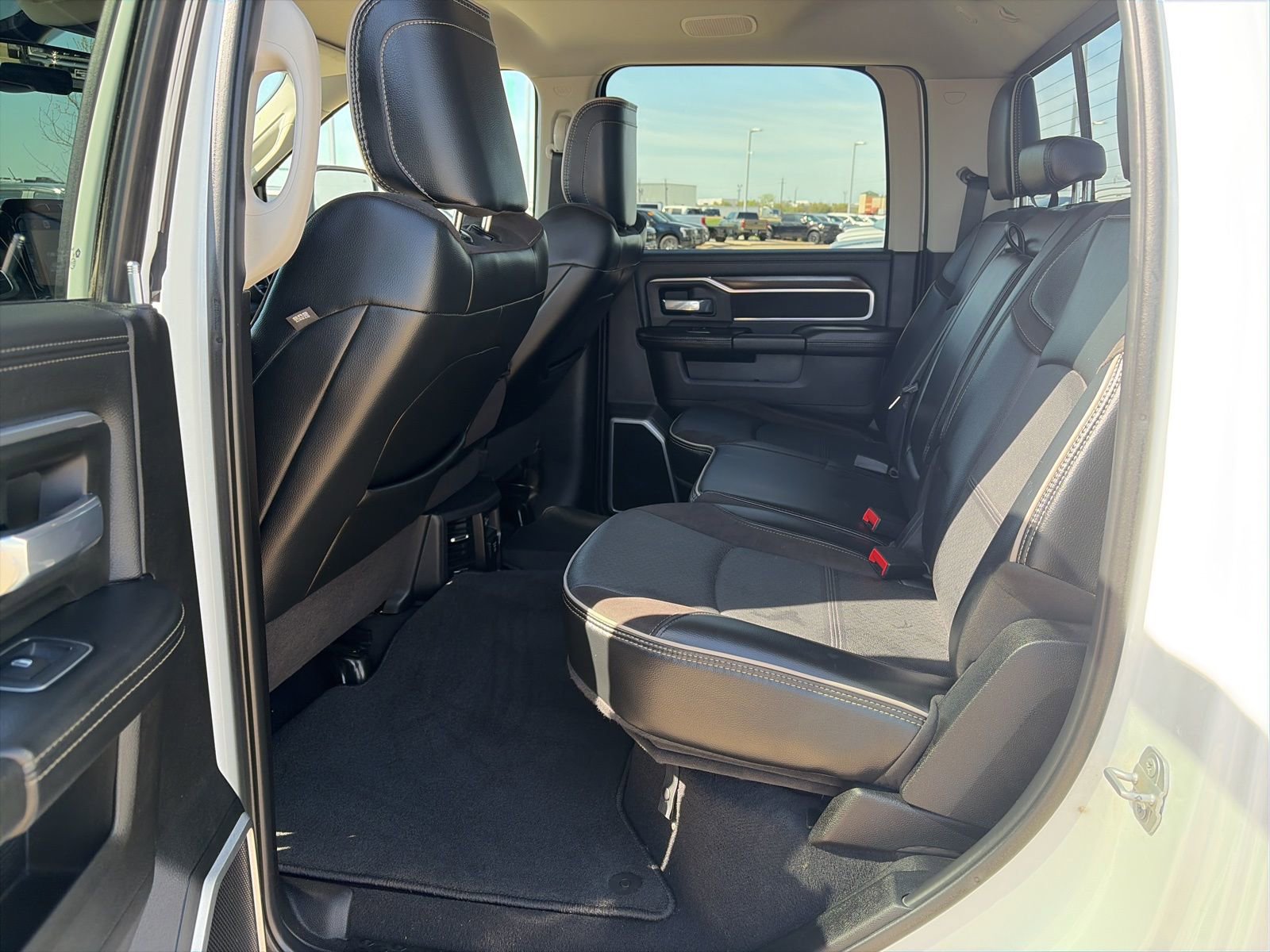 Used 2024 RAM 2500 Laramie image 15