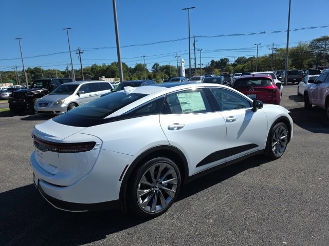 New 2026 Toyota Crown Limited image 6