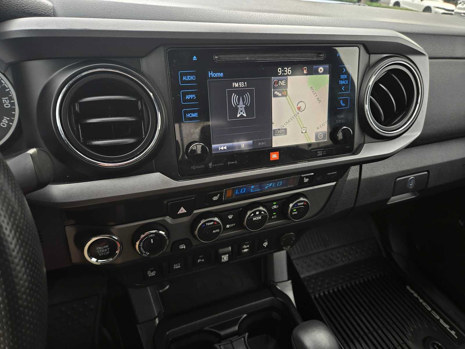 Used 2019 Toyota Tacoma TRD Off-Road AWD/4WD image 29