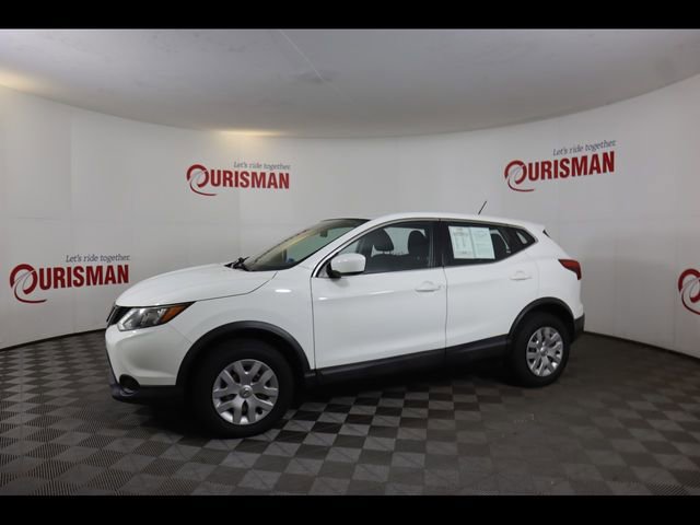 Used 2018 Nissan Rogue Sport S image 7