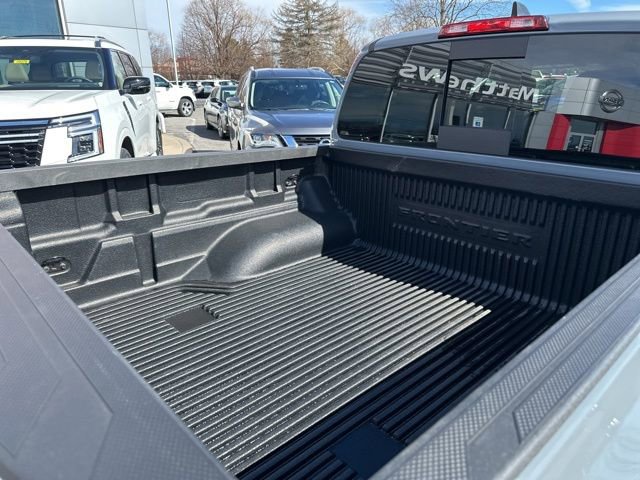 Certified 2025 Nissan Frontier PRO-4X w/ Interior Protection Package image 9