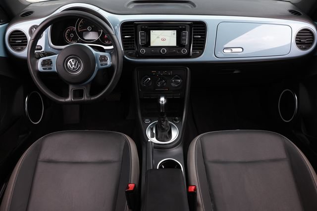 Used 2013 Volkswagen Beetle 2.5 Fender FWD image 24