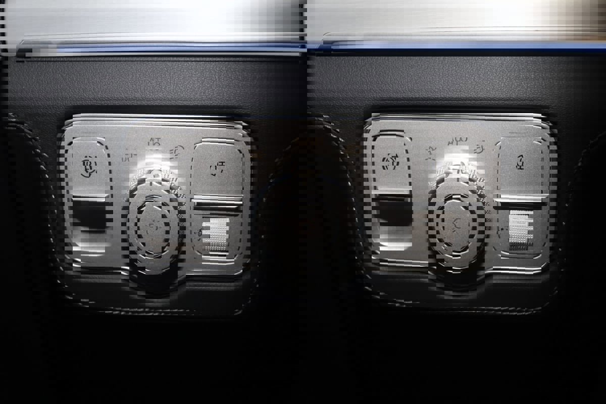 Used 2024 Mercedes-Benz GLE 63 AMG S image 39