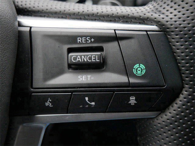 Used 2025 Mitsubishi Outlander SEL image 27