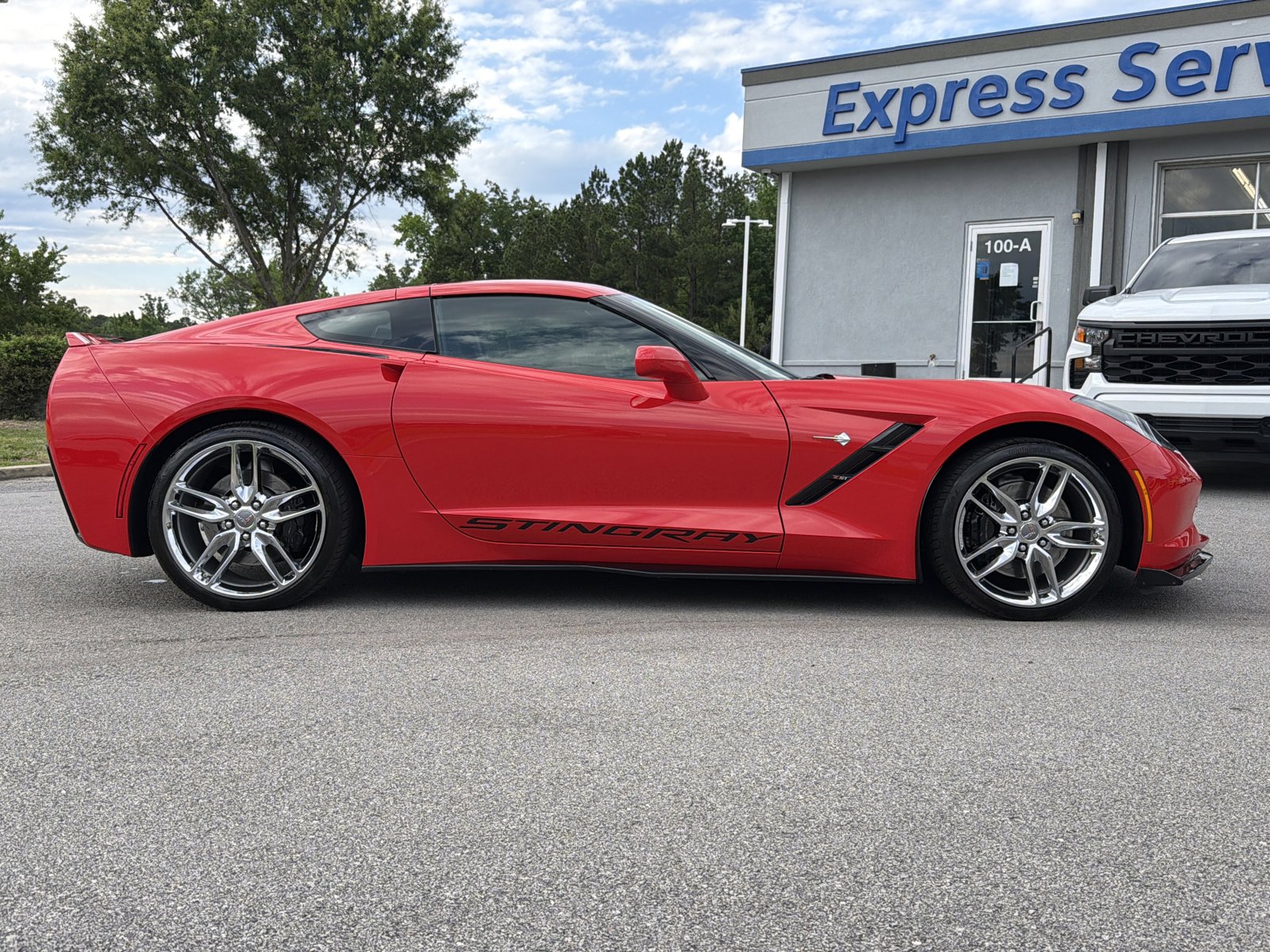 Used 2015 Chevrolet Corvette Stingray Coupe w/ 2LT Preferred Equipment Group RWD image 13