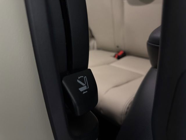 New 2026 Subaru Ascent Limited image 34