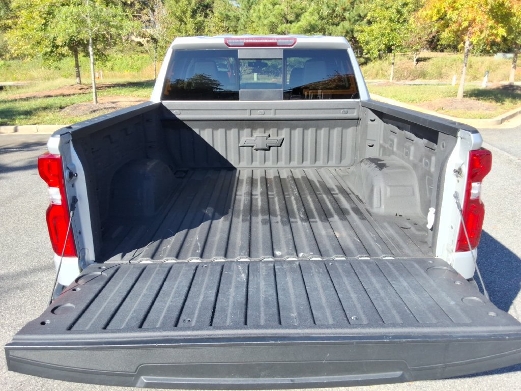 Certified 2022 Chevrolet Silverado 1500 LT Trail Boss w/ Convenience Package II AWD/4WD image 18