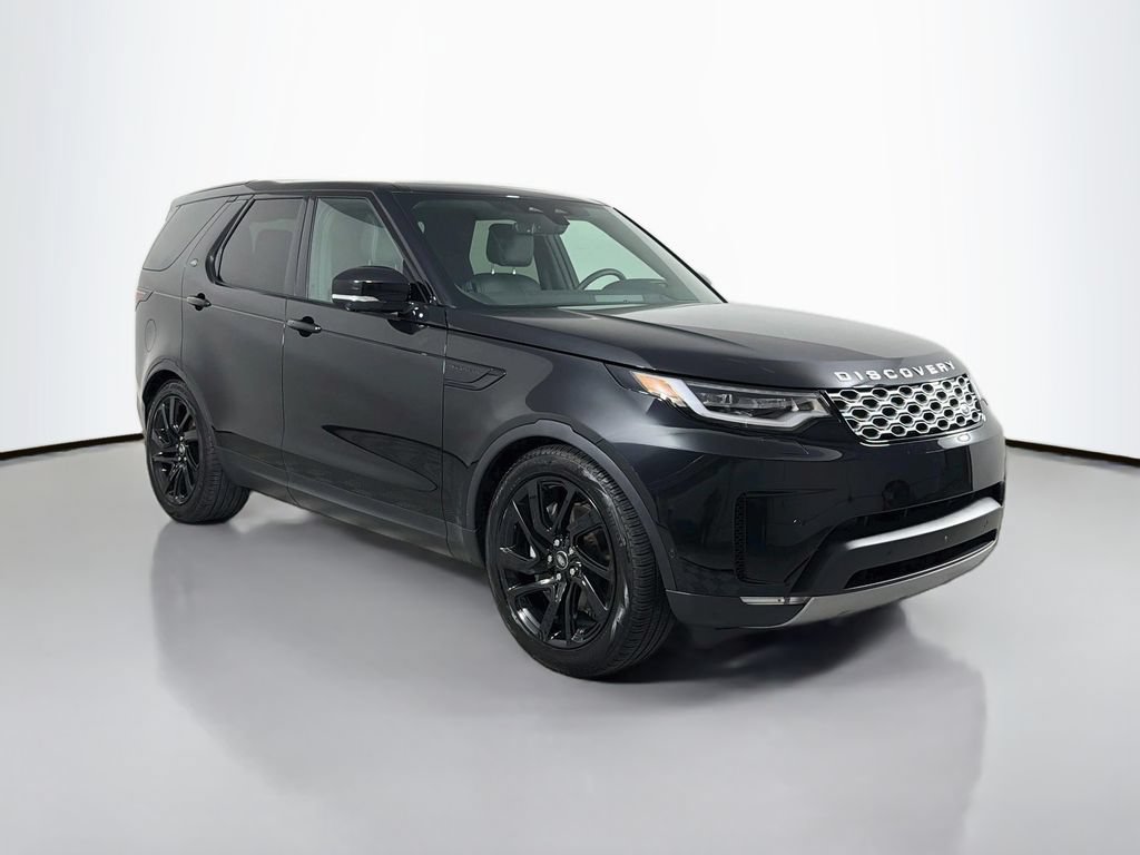 Certified 2025 Land Rover Discovery S AWD/4WD image 3