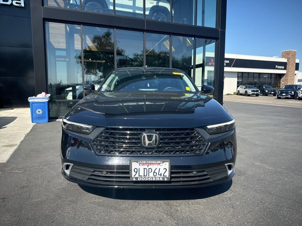 Used 2024 Honda Accord Touring image 3