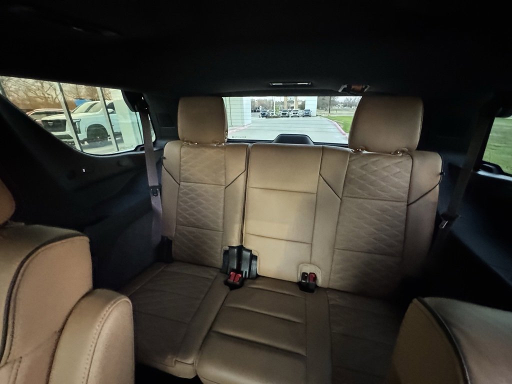 Used 2024 Cadillac Escalade Premium Luxury w/ LPO, Floor Liner Package image 17