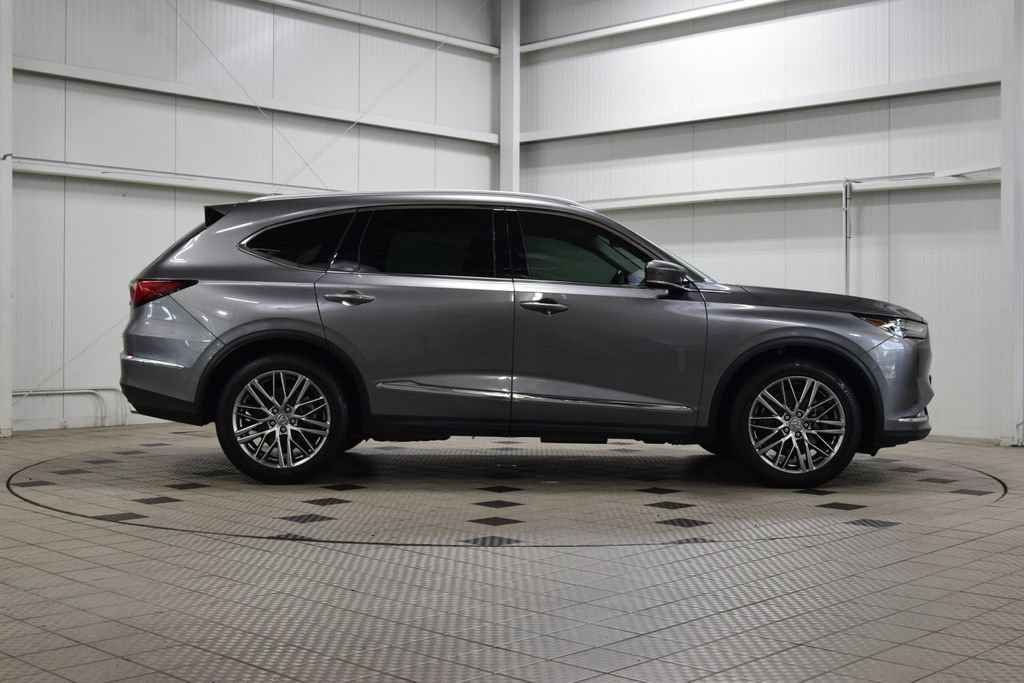 Used 2024 Acura MDX SH-AWD w/ Advance Package image 9