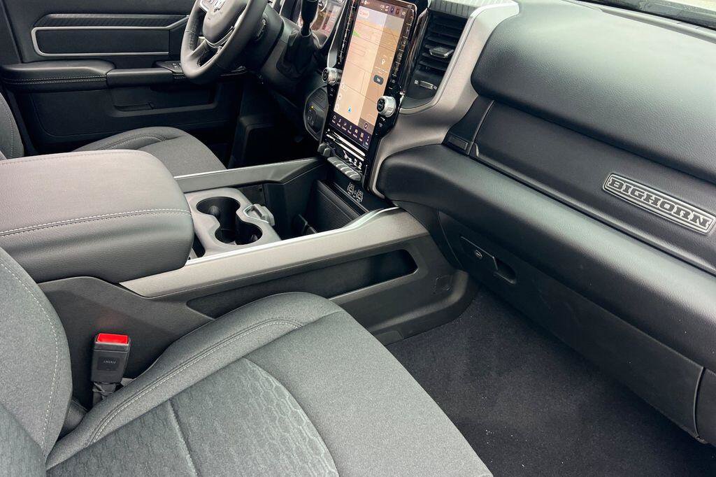 New 2026 RAM 2500 Big Horn AWD/4WD image 15