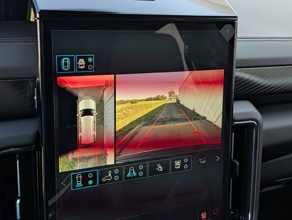 New 2026 GMC Yukon AT4 image 24