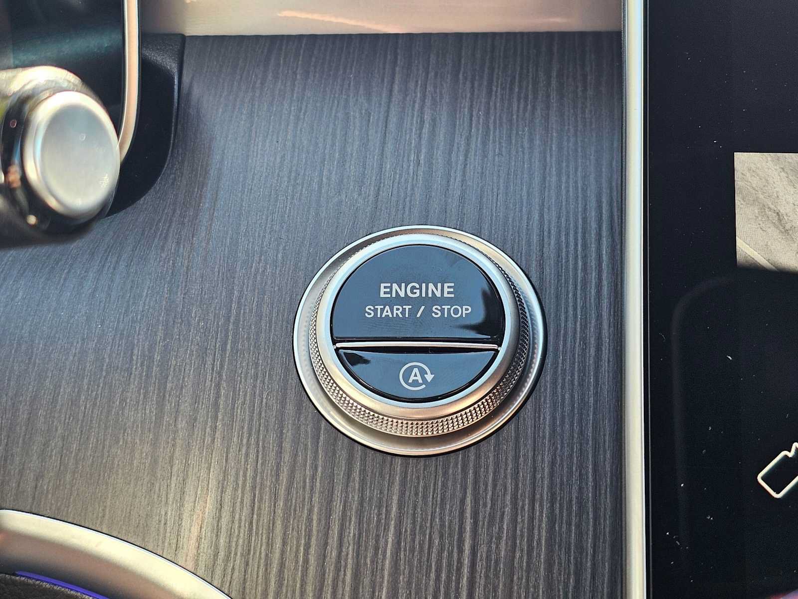 New 2027 Mercedes-Benz CLE 300 4MATIC Coupe image 25