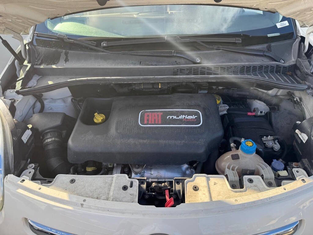 Used 2014 FIAT 500L Easy w/ Popular Equipment Group image 19