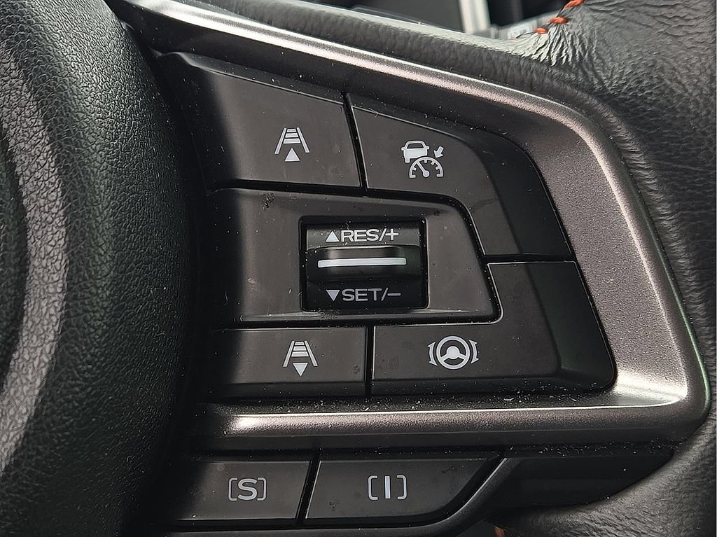 Used 2021 Subaru Crosstrek 2.0i Premium AWD/4WD image 16