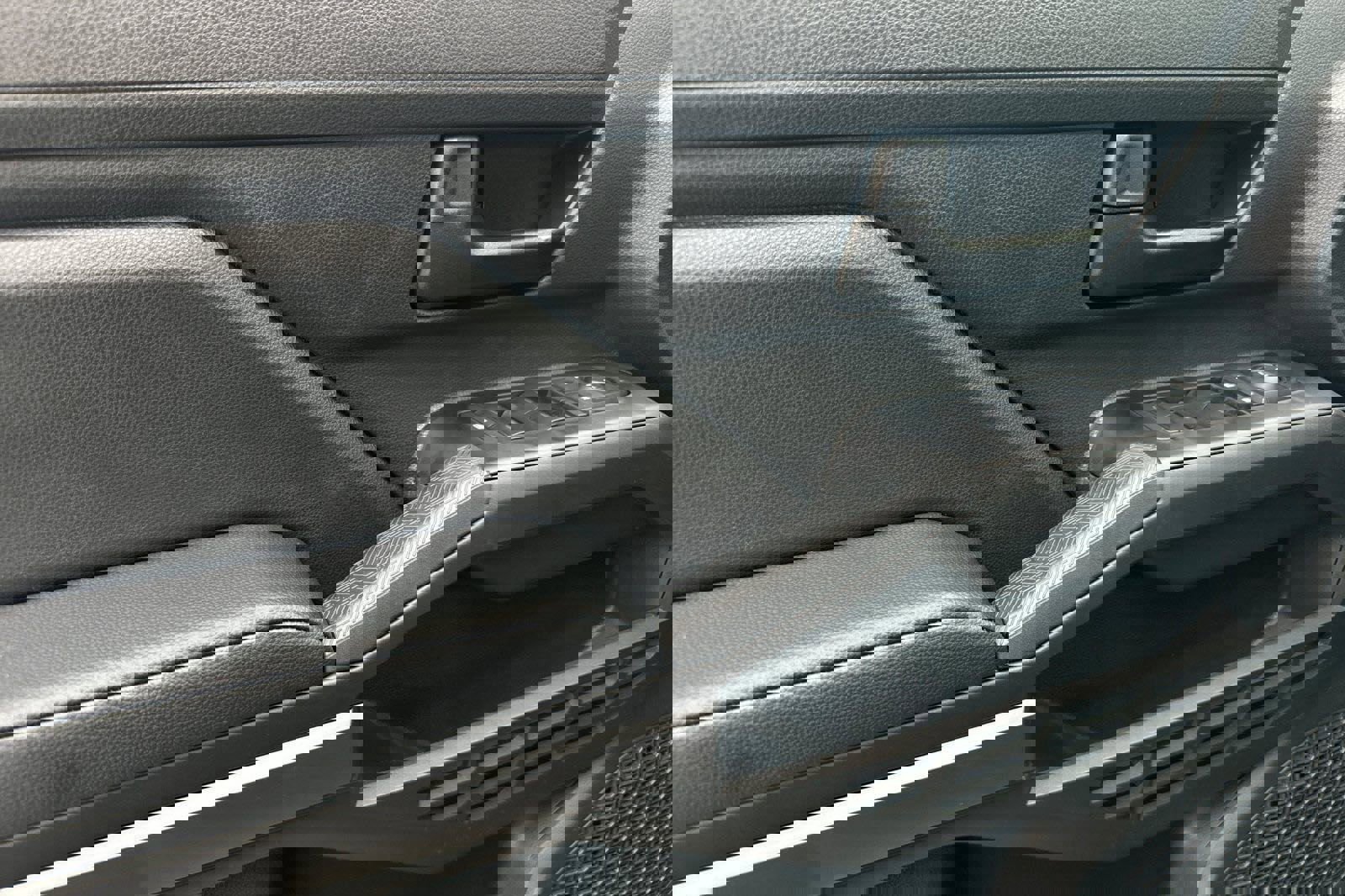 New 2026 Toyota Tacoma SR5 image 10