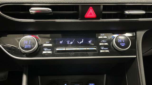 Used 2021 Hyundai Sonata SEL w/ Convenience Package FWD image 18