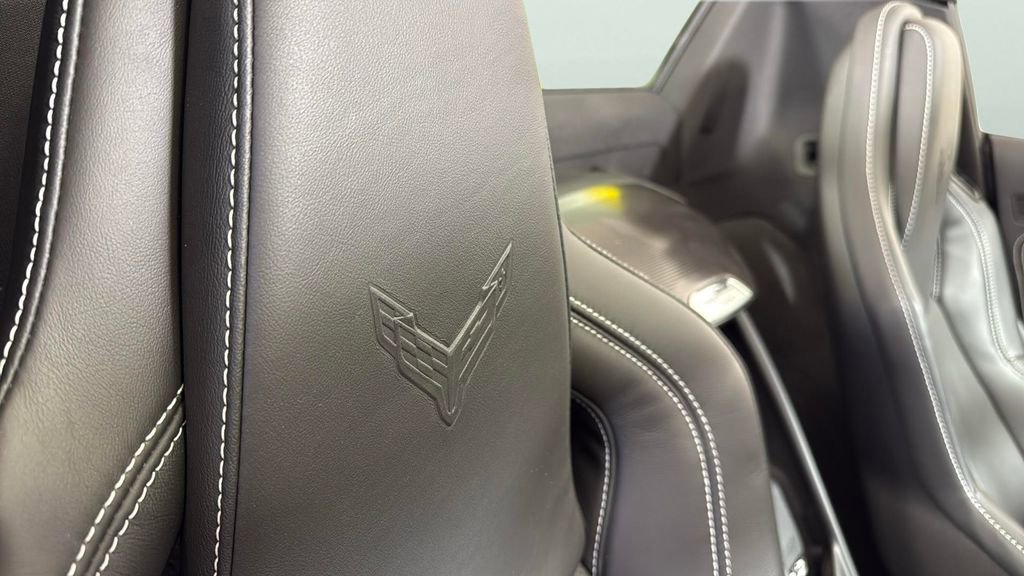 Used 2025 Chevrolet Corvette E-Ray w/ Stealth Interior Trim Package AWD/4WD image 38