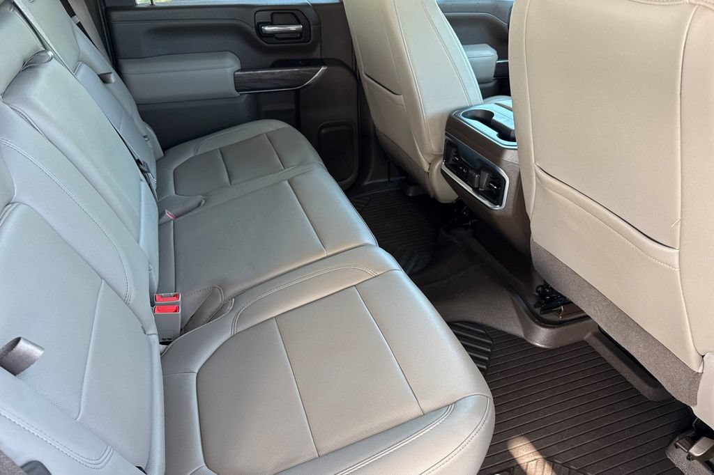Used 2022 Chevrolet Silverado 2500 LTZ w/ LTZ Plus Package AWD/4WD image 23