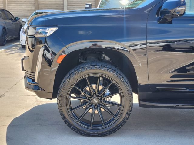 Used 2023 Cadillac Escalade ESV Sport Platinum w/ LPO, Floor Liner Package AWD/4WD image 15