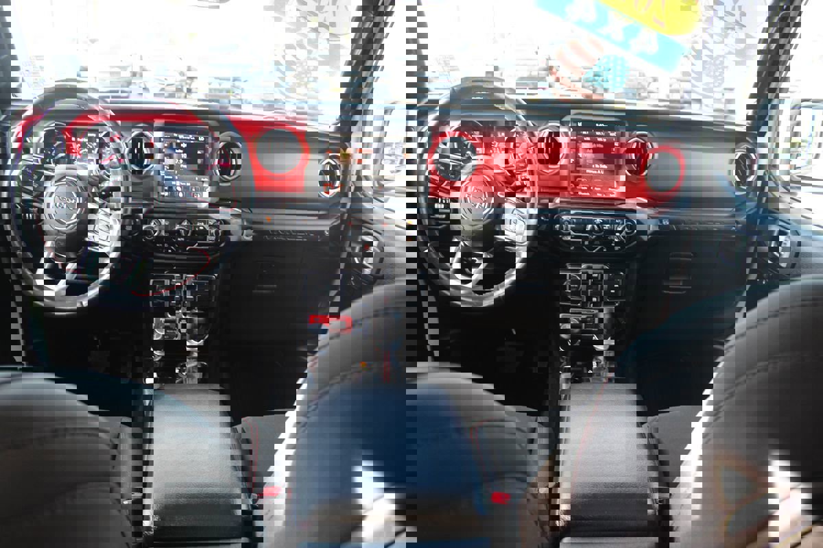 Used 2021 Jeep Wrangler Unlimited Rubicon image 35