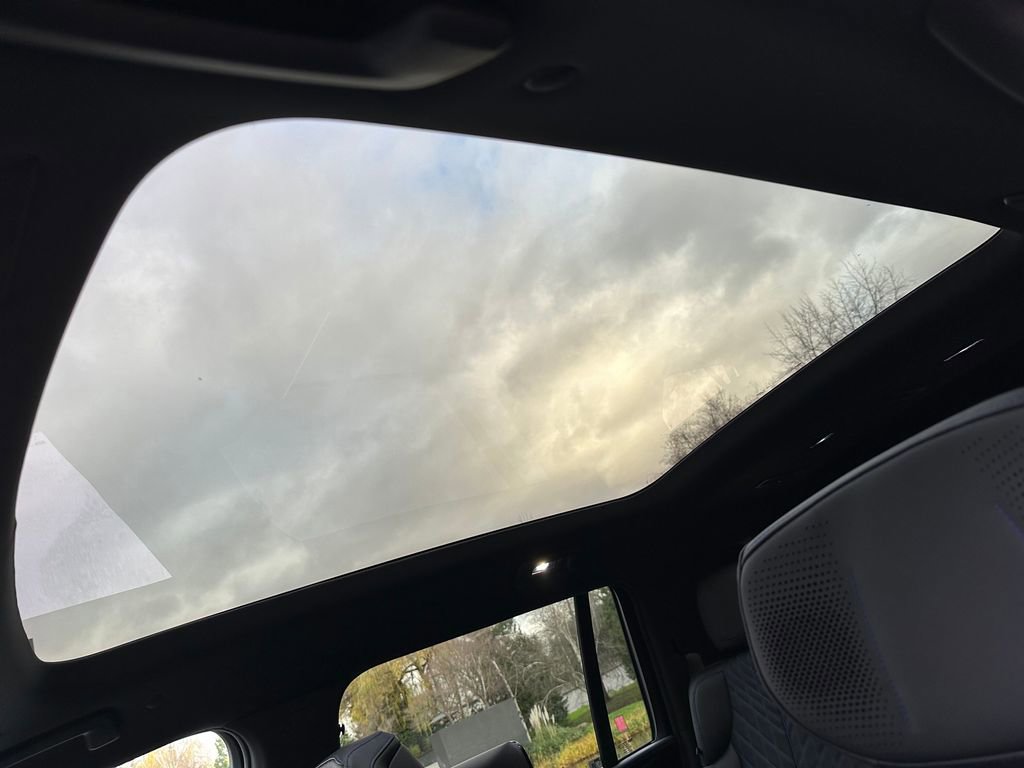 New 2026 Cadillac Escalade IQL Luxury AWD/4WD image 25