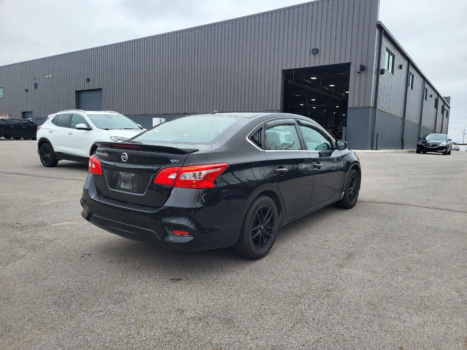 Used 2017 Nissan Sentra SV image 3