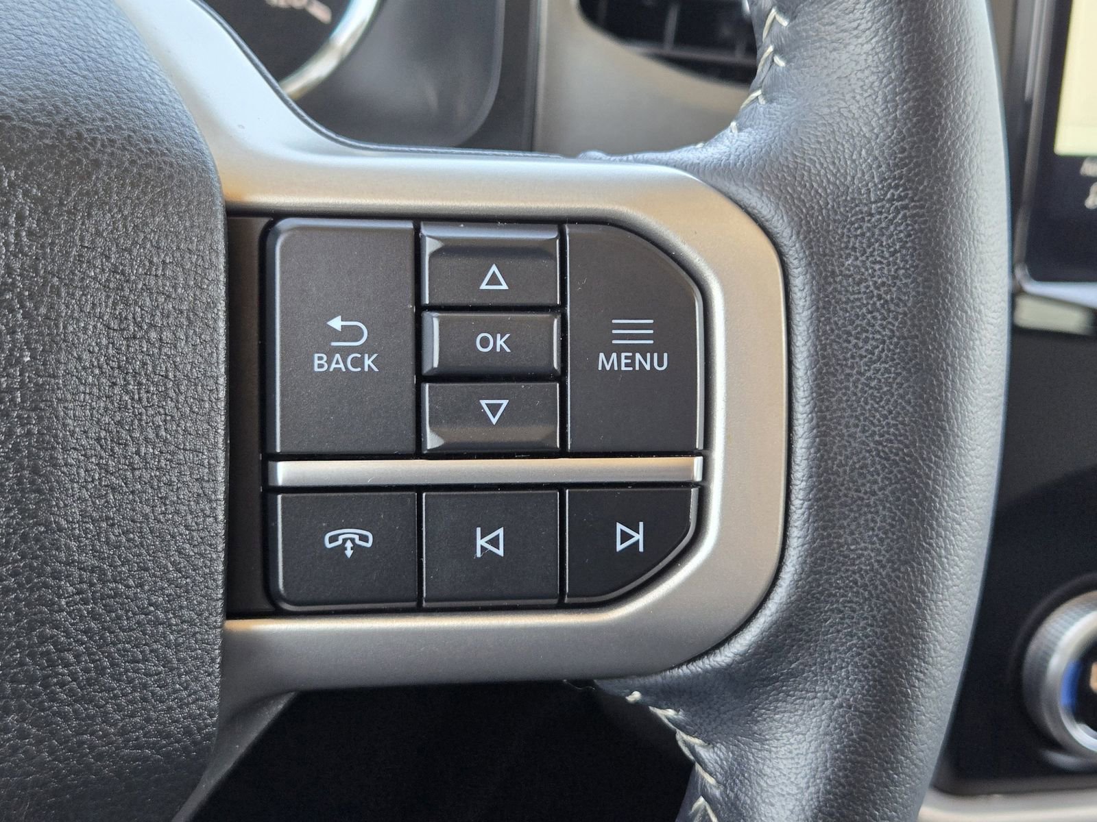 Certified 2023 Ford Expedition Max XLT image 30