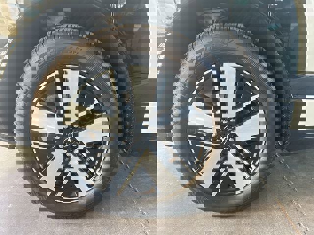 New 2026 Hyundai Ioniq 9 SEL w/ Tow & Go Package image 41