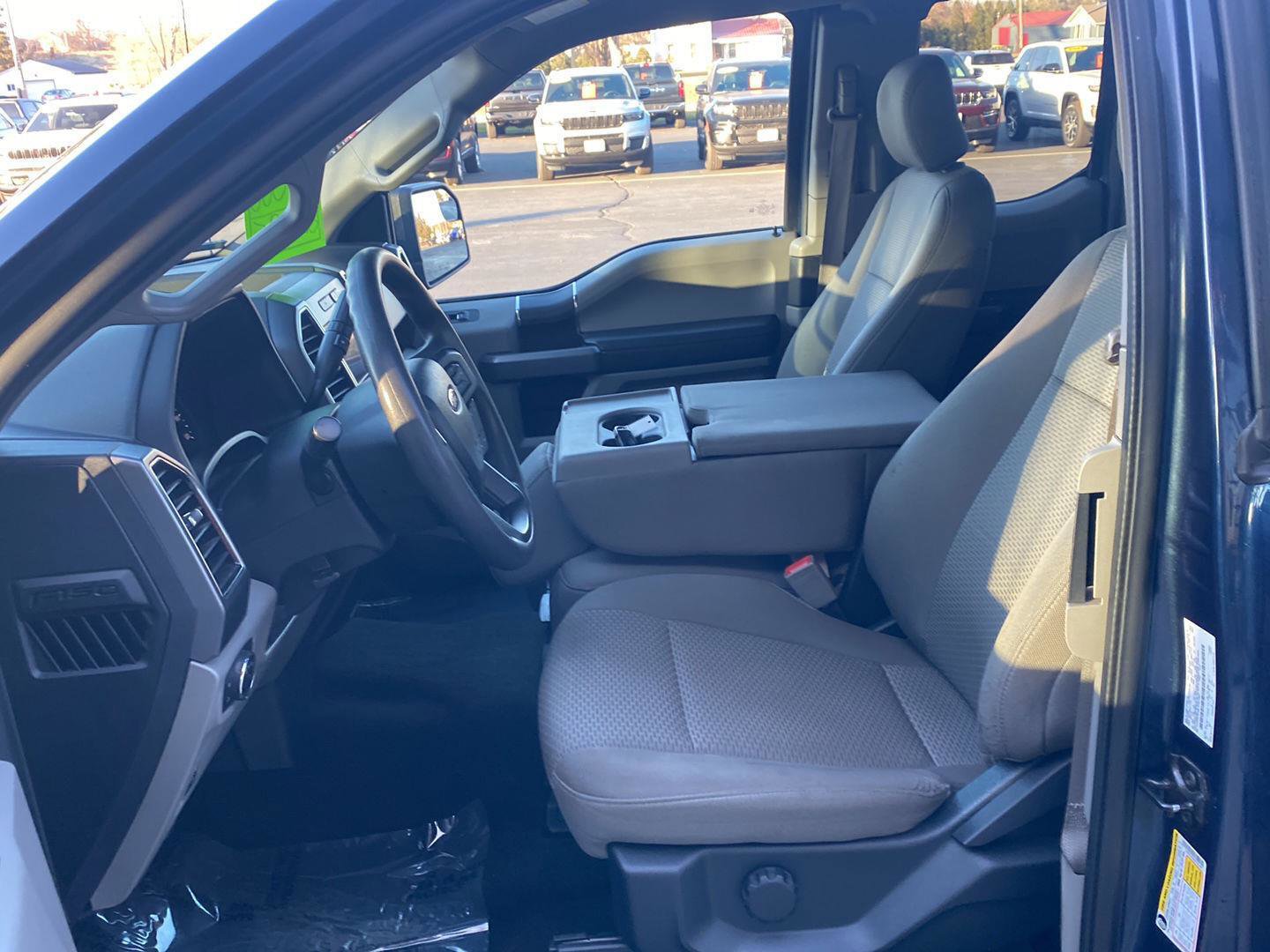 Used 2020 Ford F150 XLT image 7