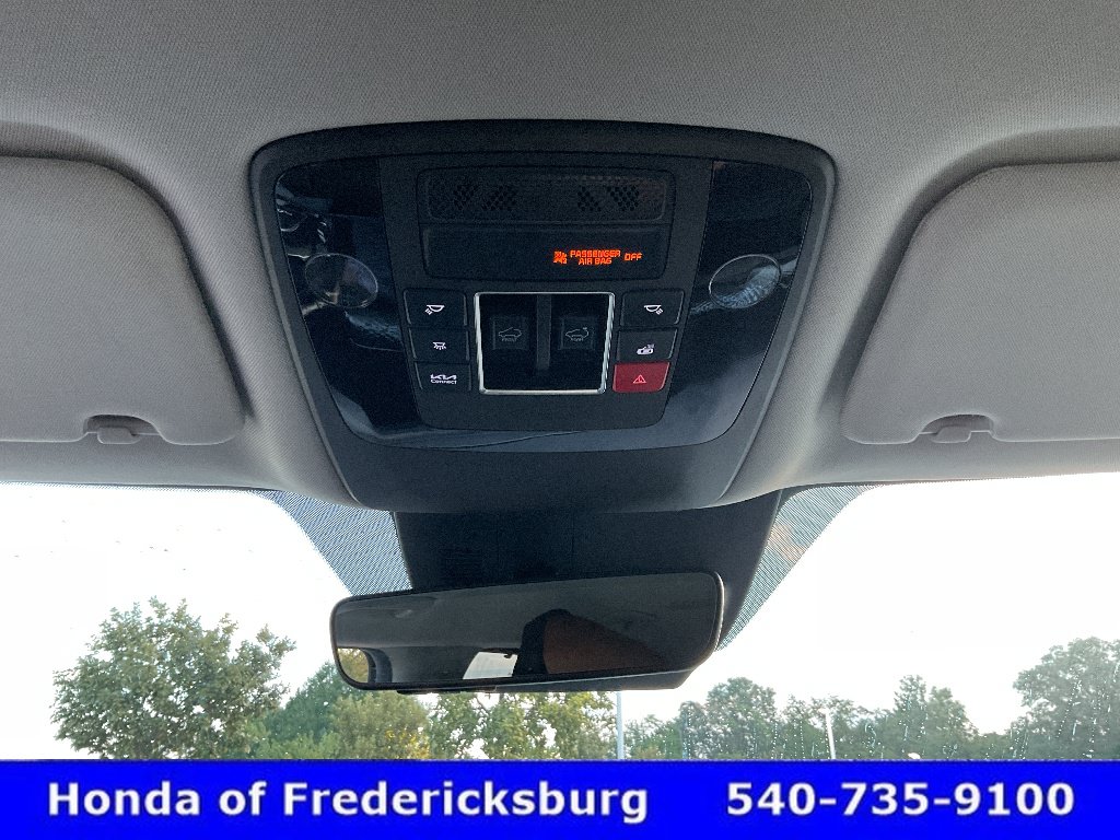 Used 2023 Kia Carnival SX Prestige FWD image 47