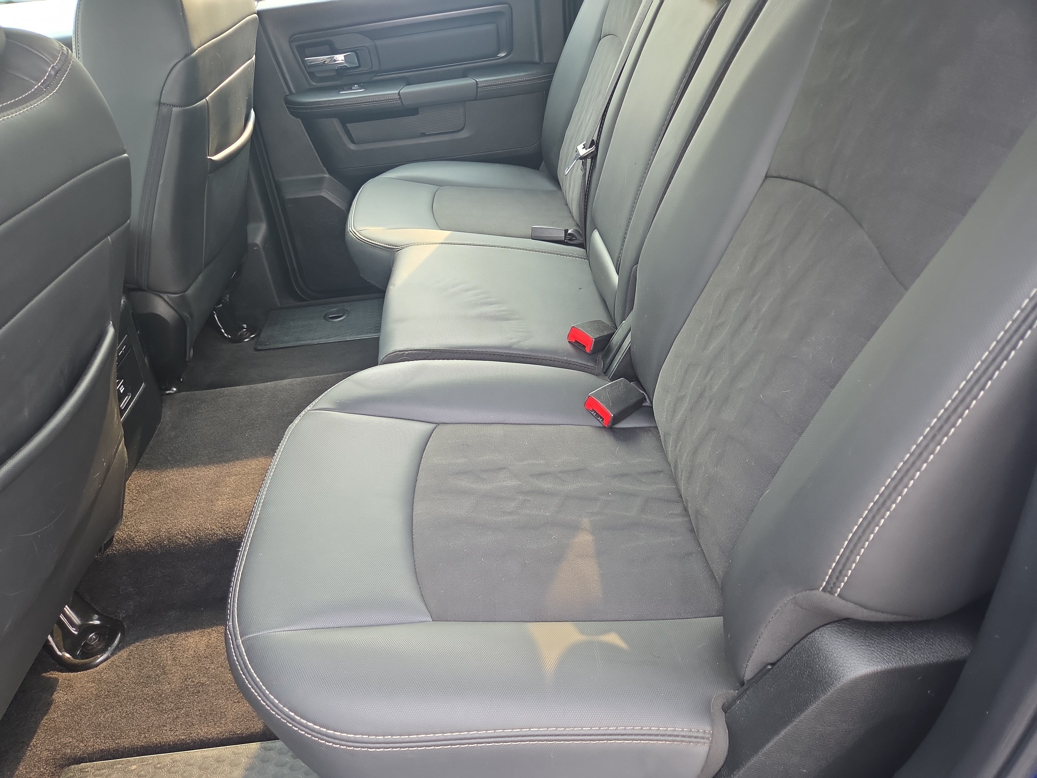 Used 2018 RAM 1500 Rebel w/ Luxury Group AWD/4WD image 23