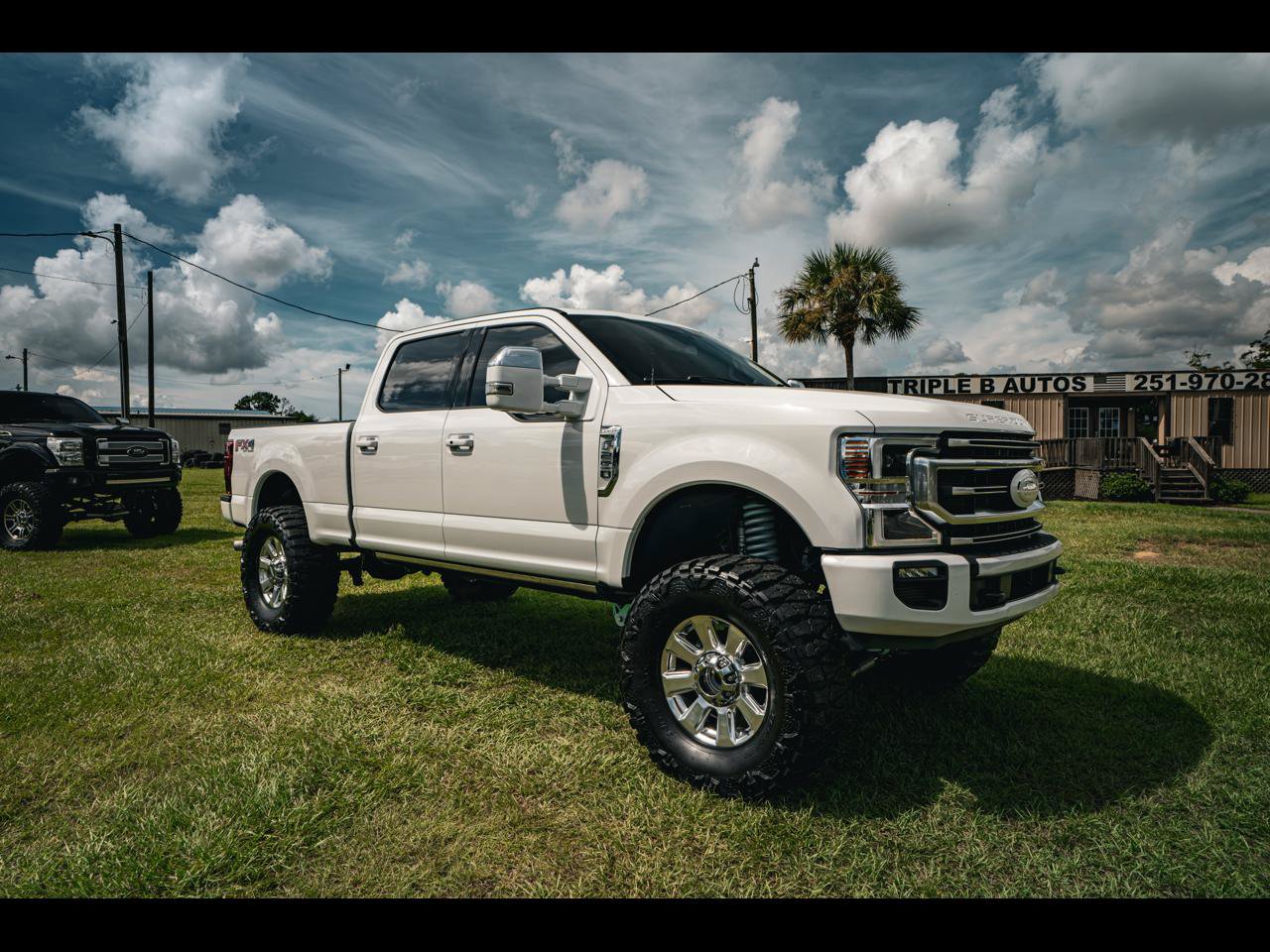 Used 2021 Ford F250 Lariat w/ Lariat Ultimate Package AWD/4WD image 1