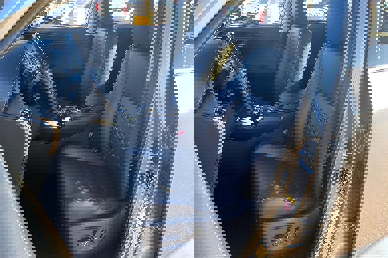 Used 2016 Lexus NX 200t FWD image 7